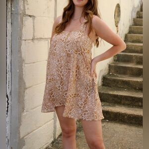 Show me your MuMu Ambres Mini Dress in Sandy Cheetah Tan Cream Sz M